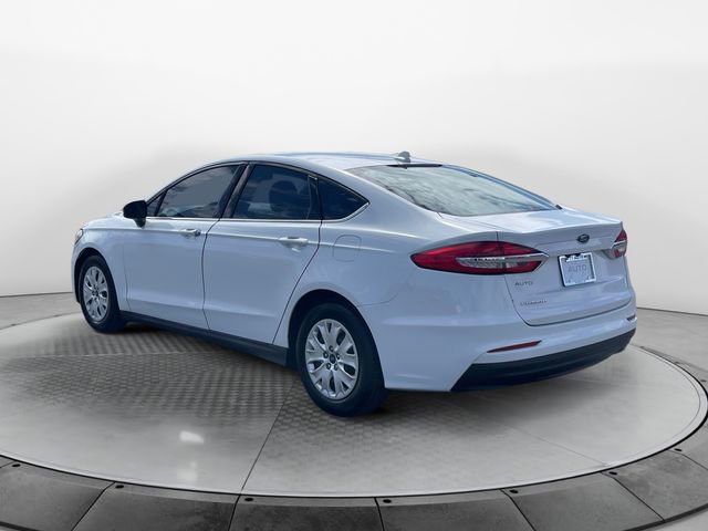 Used 2020 Ford Fusion S image 3