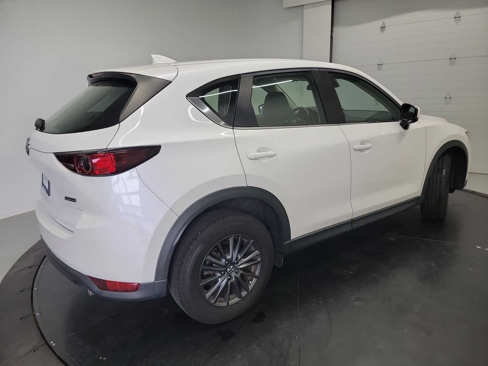 Used 2019 MAZDA CX-5 Sport FWD image 9
