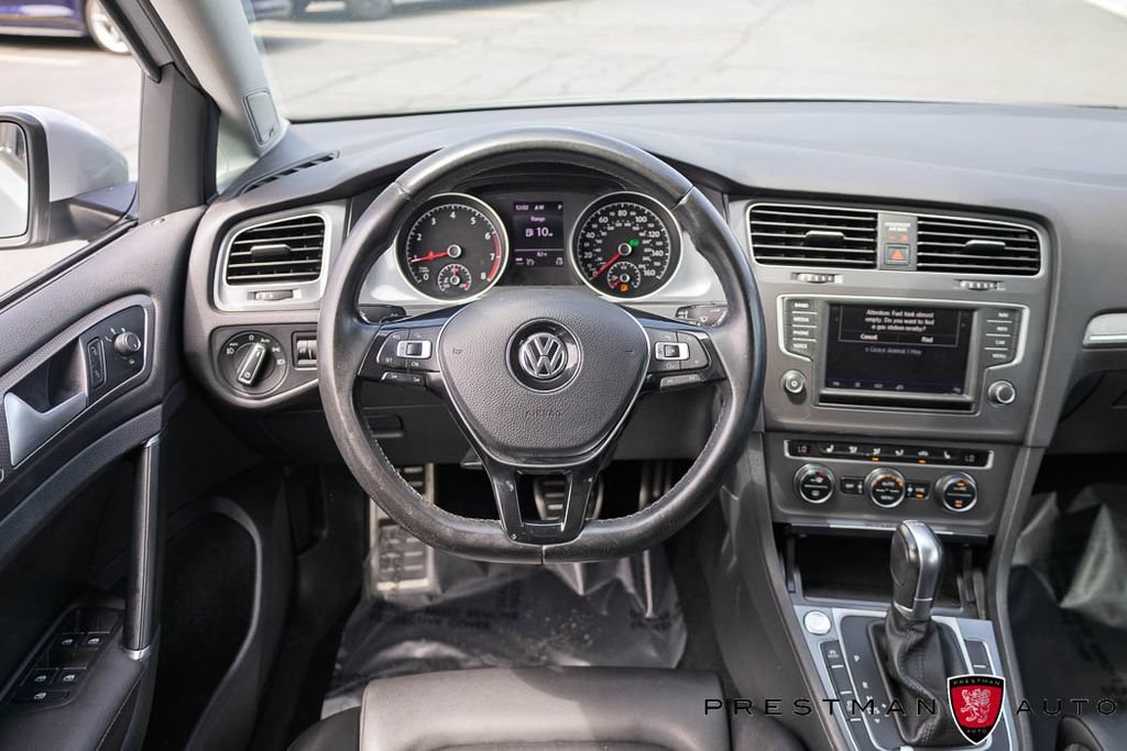 Used 2017 Volkswagen Golf Alltrack SEL AWD/4WD image 2