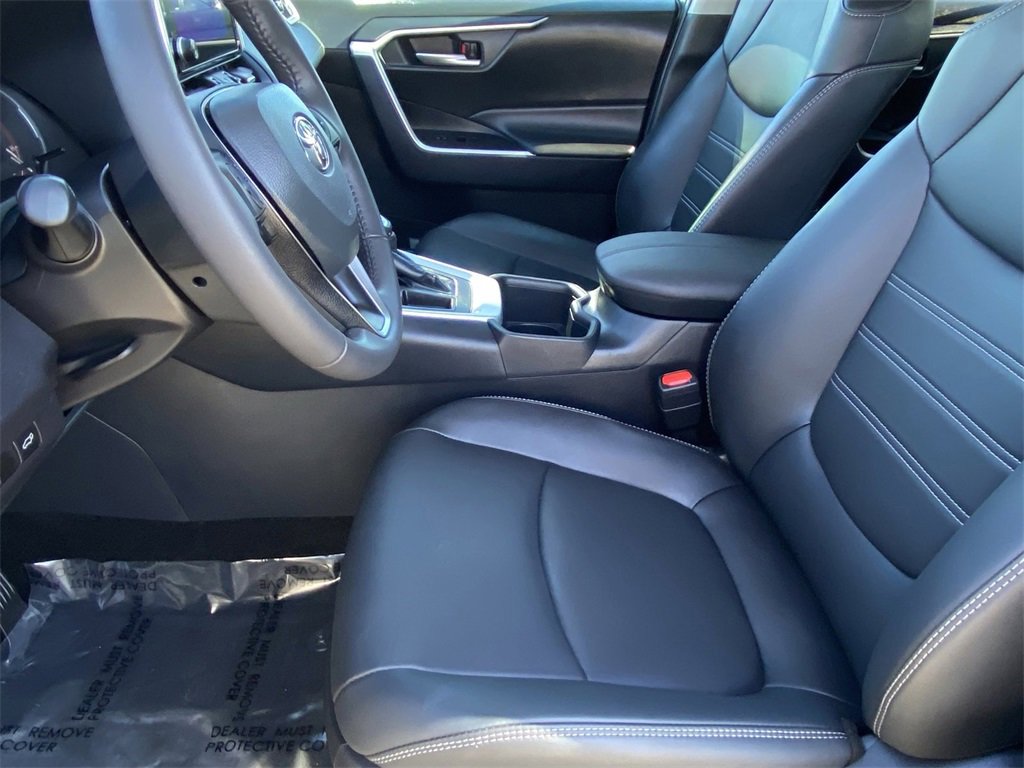 Certified 2025 Toyota RAV4 XLE Premium image 21