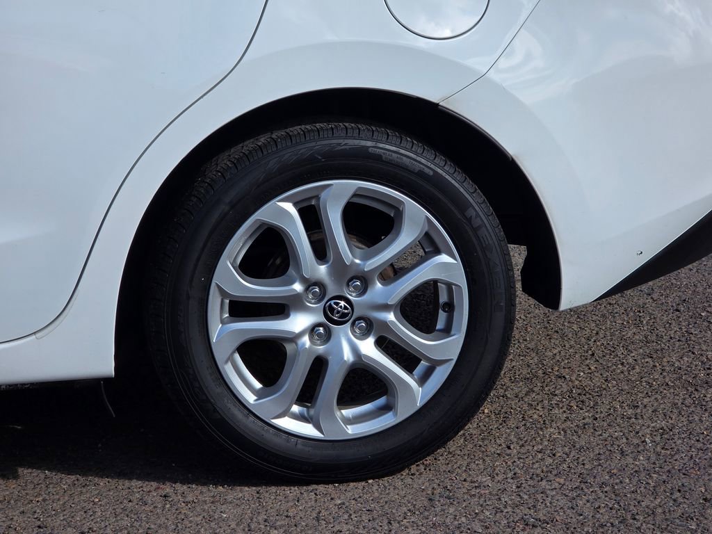 Used 2018 Toyota Yaris iA image 27