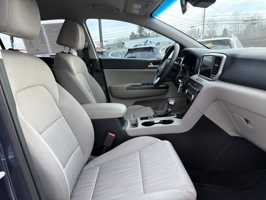 Used 2022 Kia Sportage LX image 32