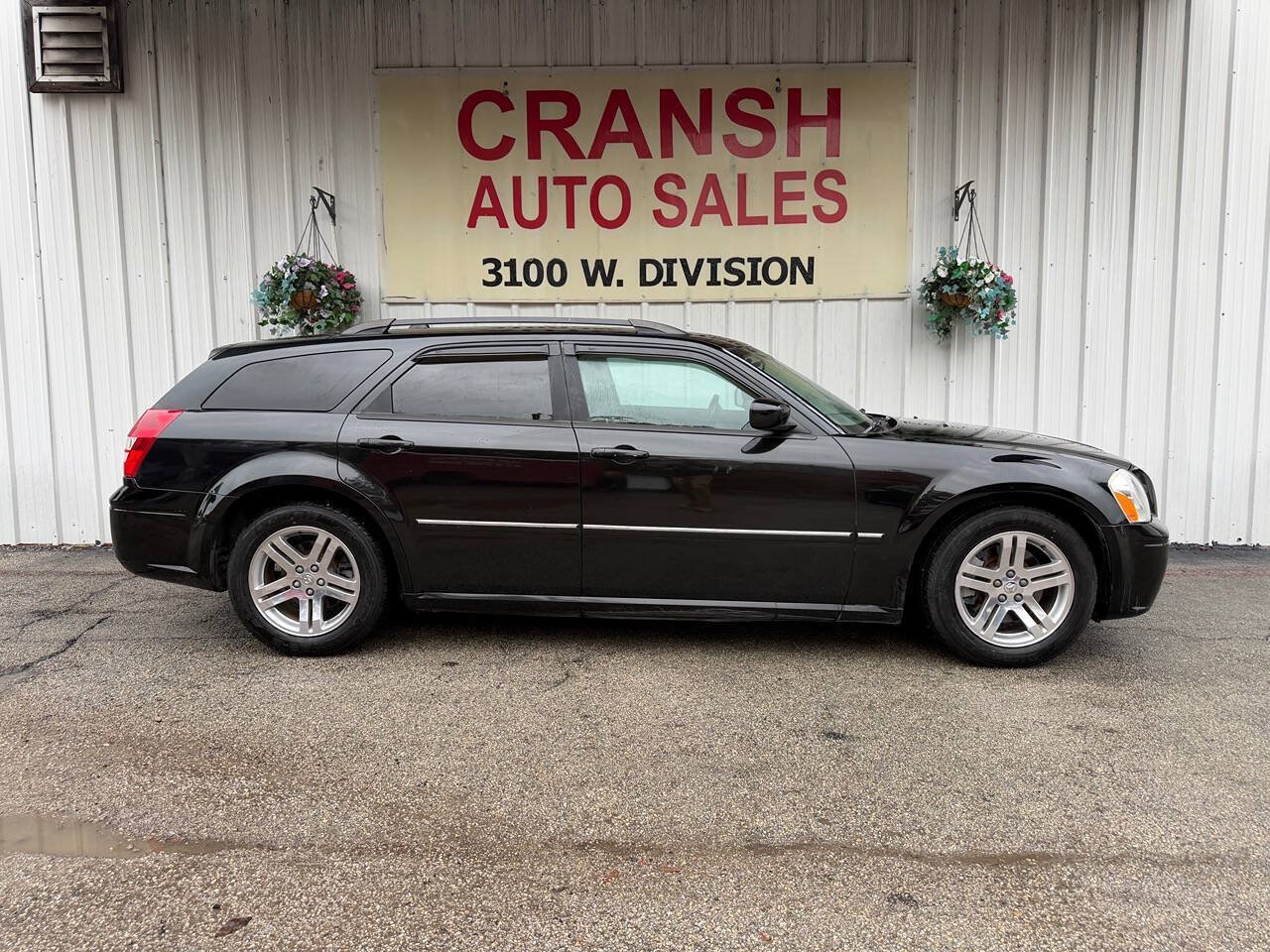 Used 2005 Dodge Magnum R/T w/ Convenience Group II RWD image 4