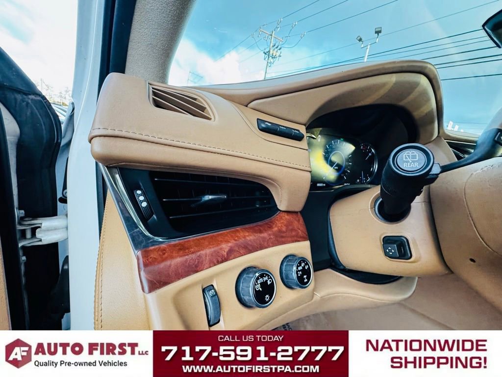 Used 2016 Cadillac Escalade ESV Platinum image 12