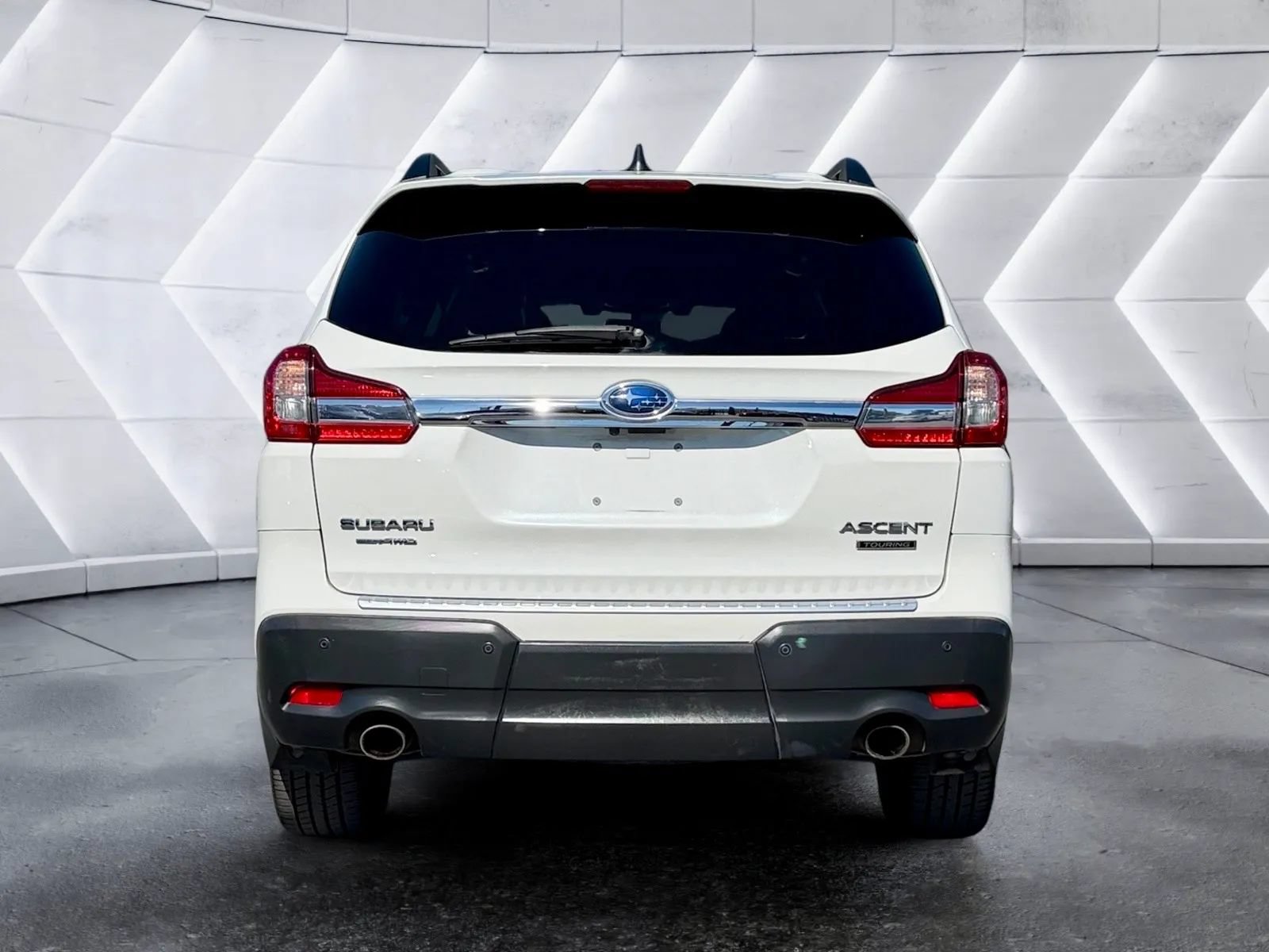 Used 2019 Subaru Ascent Touring w/ Popular Package #2 AWD/4WD image 7