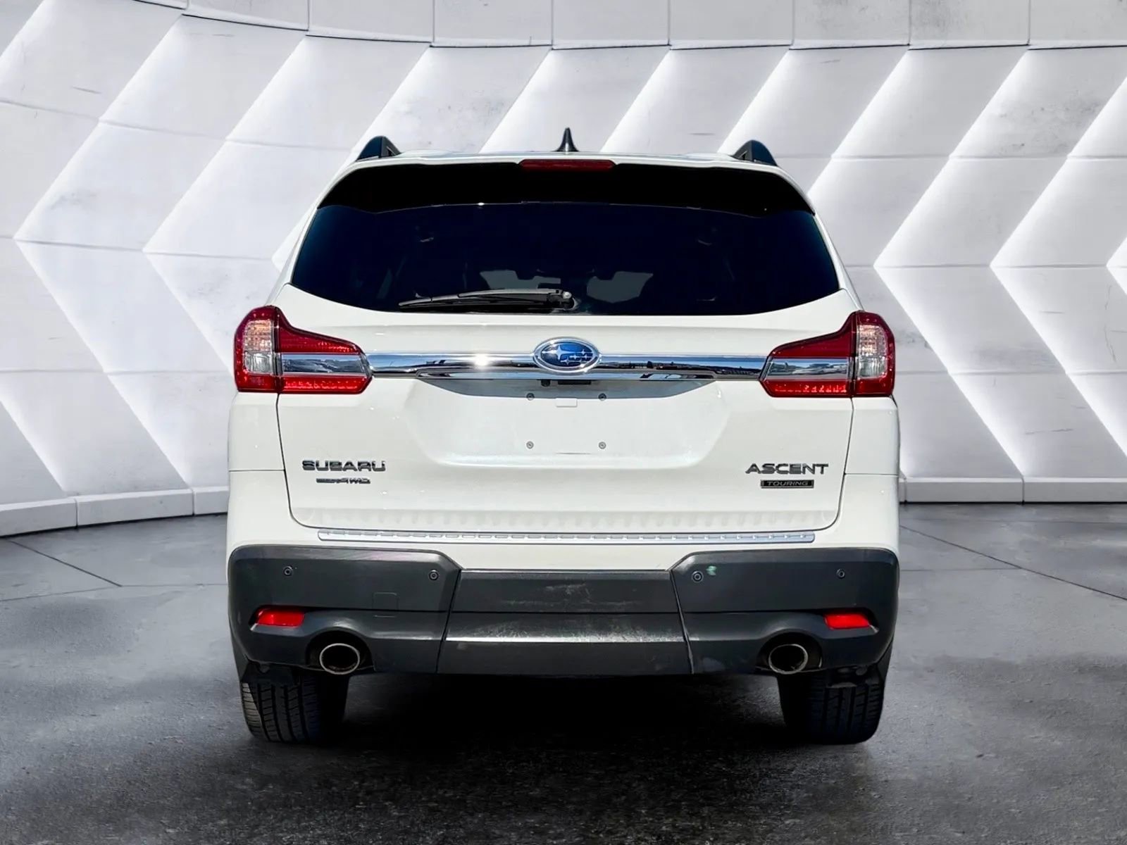 Used 2019 Subaru Ascent Touring w/ Popular Package #2 AWD/4WD image 7