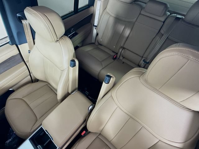 New 2026 Land Rover Range Rover SE AWD/4WD image 14