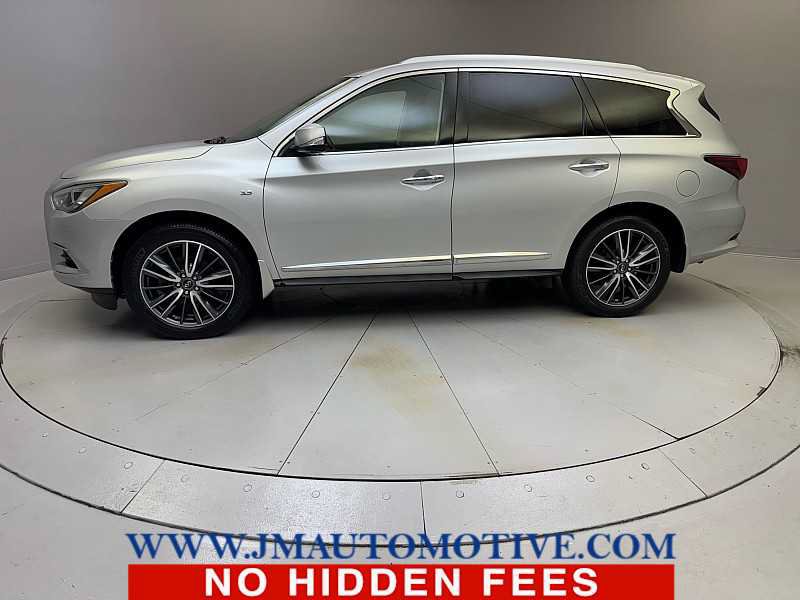 Used 2019 INFINITI QX60 Luxe w/ Essential Package AWD/4WD image 2