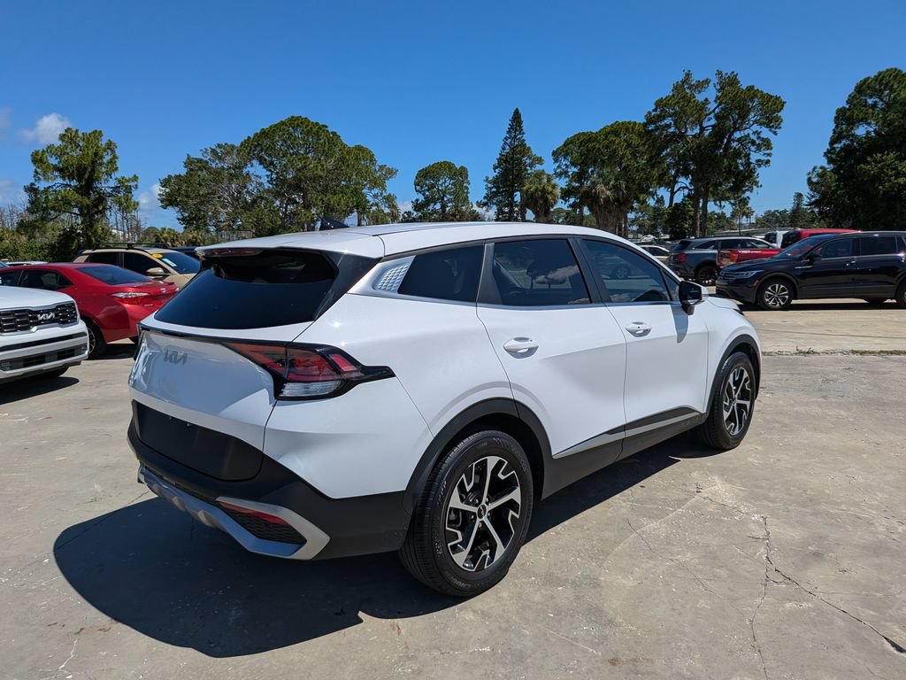Certified 2023 Kia Sportage EX FWD image 8