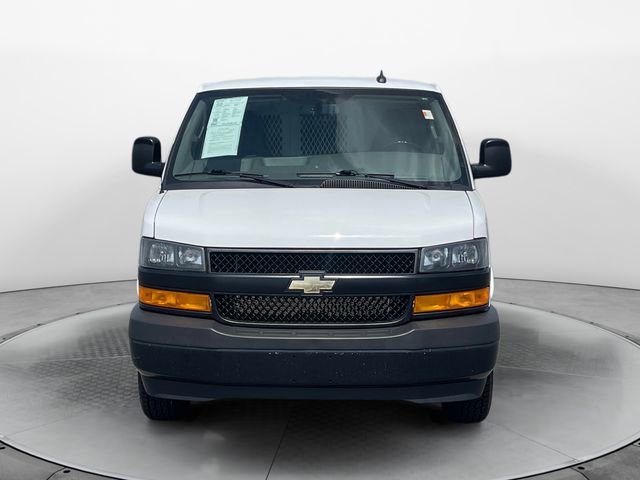 Used 2021 Chevrolet Express 2500 Extended w/ Driver Convenience Package RWD image 8