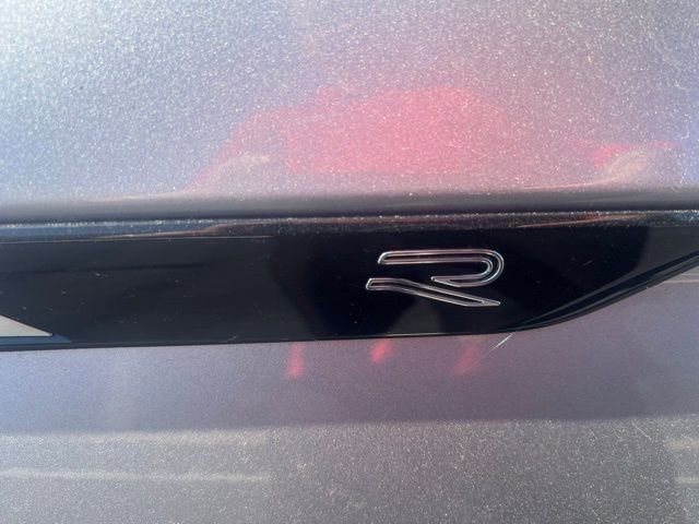 Used 2022 Volkswagen Tiguan SE R-Line image 6