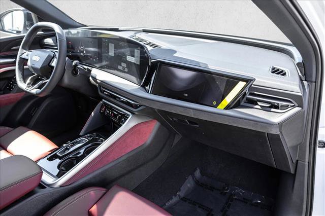 New 2026 Audi SQ5 Prestige AWD/4WD image 24