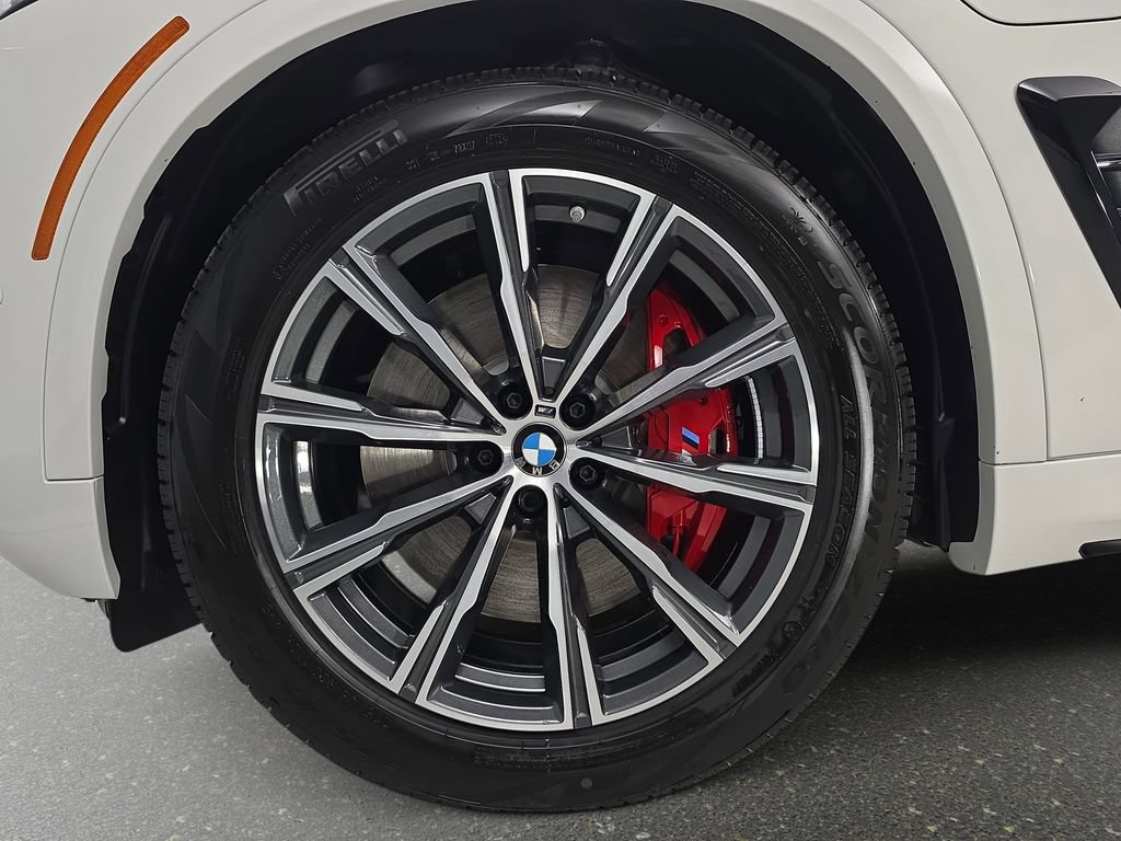 New 2026 BMW X5 xDrive50e w/ M Sport Package AWD/4WD image 32