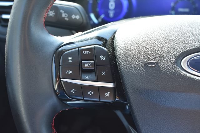 Used 2022 Ford Escape SEL w/ Technology Package AWD/4WD image 25
