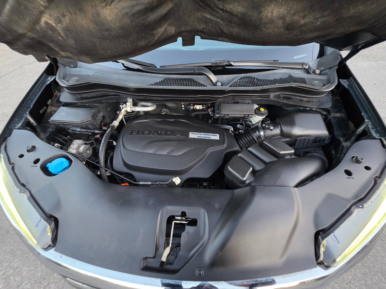 Used 2016 Honda Pilot Elite image 29