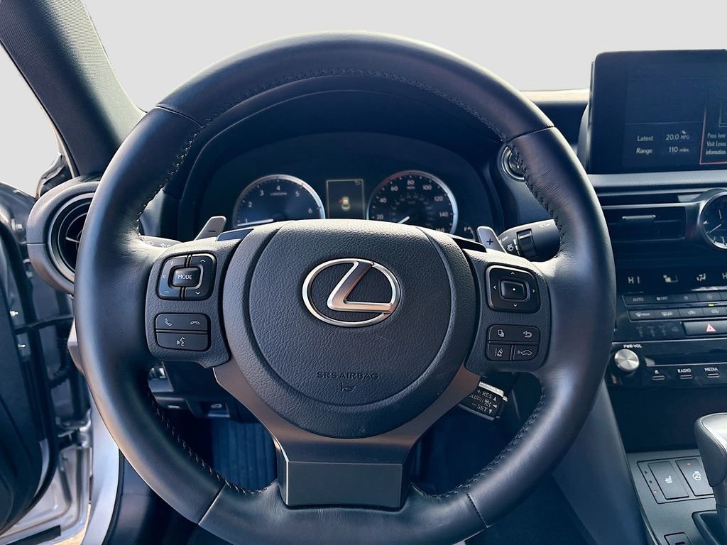 Used 2025 Lexus IS 300 F Sport image 11
