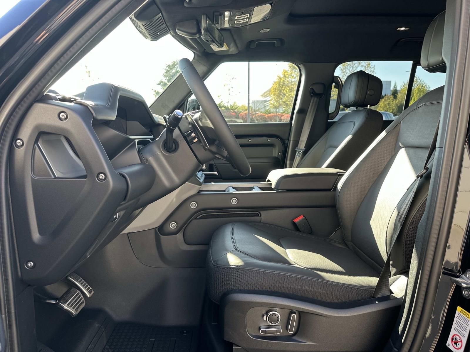 New 2026 Land Rover Defender 130 V8 image 12