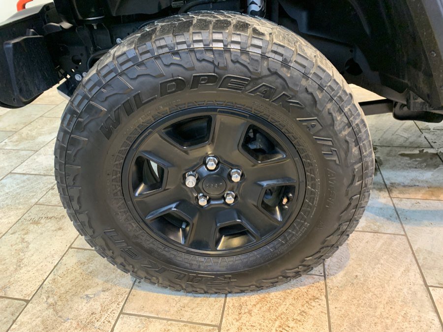 Used 2021 Jeep Gladiator Mojave image 12