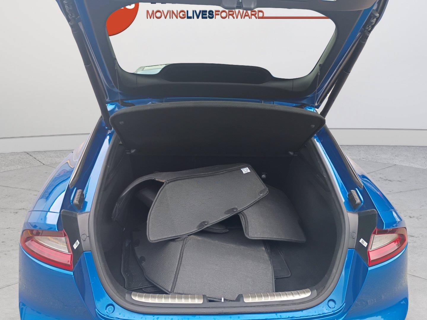 Used 2018 Kia Stinger GT2 AWD/4WD image 20