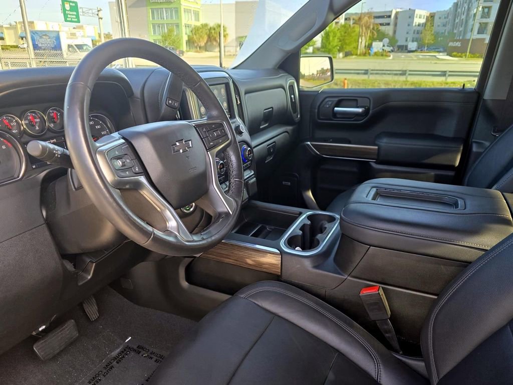 Used 2020 Chevrolet Silverado 1500 LT Trail Boss image 30