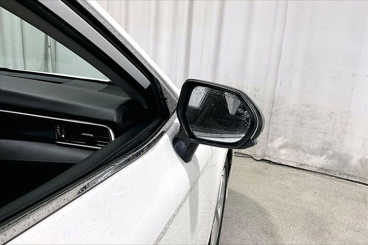 Used 2023 Toyota Camry LE FWD image 9