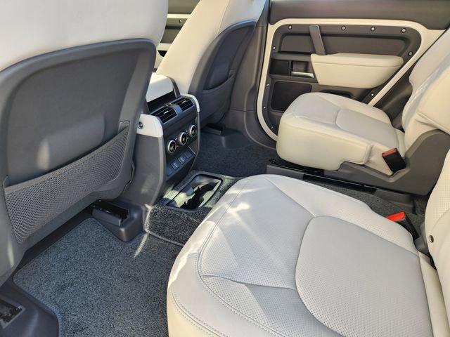 Used 2026 Land Rover Defender 130 S image 20