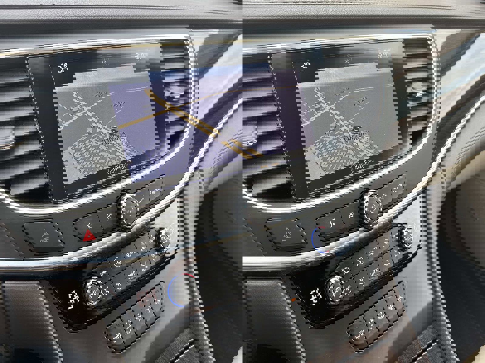 Used 2017 Buick LaCrosse Premium w/ Driver Confidence Package #2 image 24