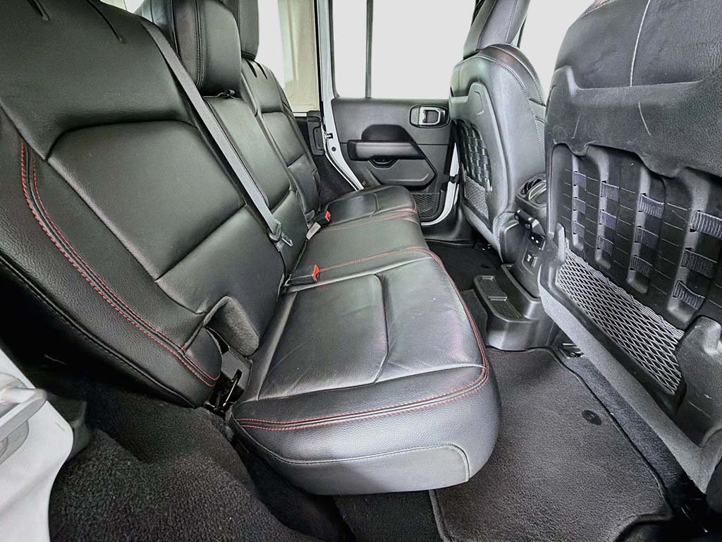 Used 2021 Jeep Wrangler Unlimited Rubicon w/ Uconnect 4C Nav & Sound Group AWD/4WD image 25