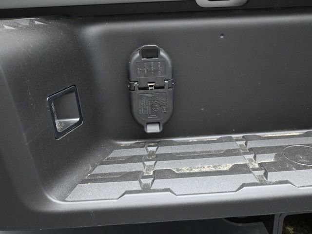 Used 2026 Nissan Frontier PRO-4X w/ Tow Package AWD/4WD image 16