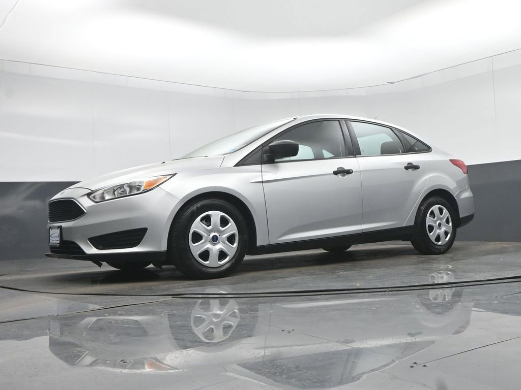Used 2018 Ford Focus S image 44