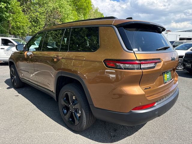 New 2026 Jeep Grand Cherokee L Limited w/ Limited Altitude Package AWD/4WD image 11
