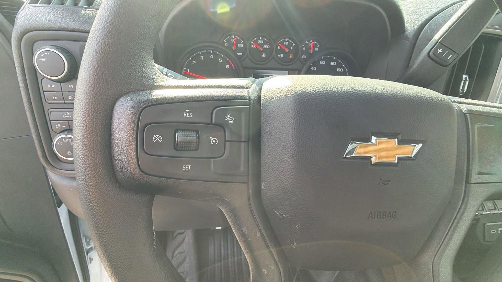 New 2026 Chevrolet Silverado 1500 W/T w/ Trailering Package AWD/4WD image 17