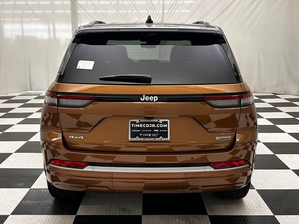 New 2026 Jeep Grand Cherokee Summit AWD/4WD image 6