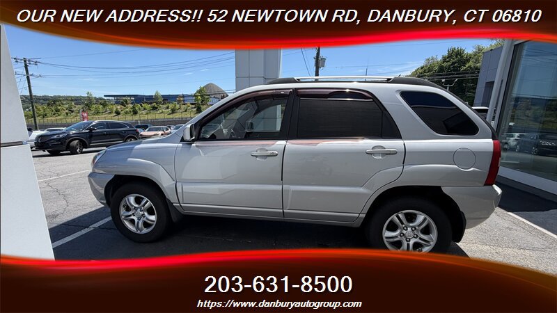 Used 2007 Kia Sportage EX w/ Luxury Pkg FWD image 2