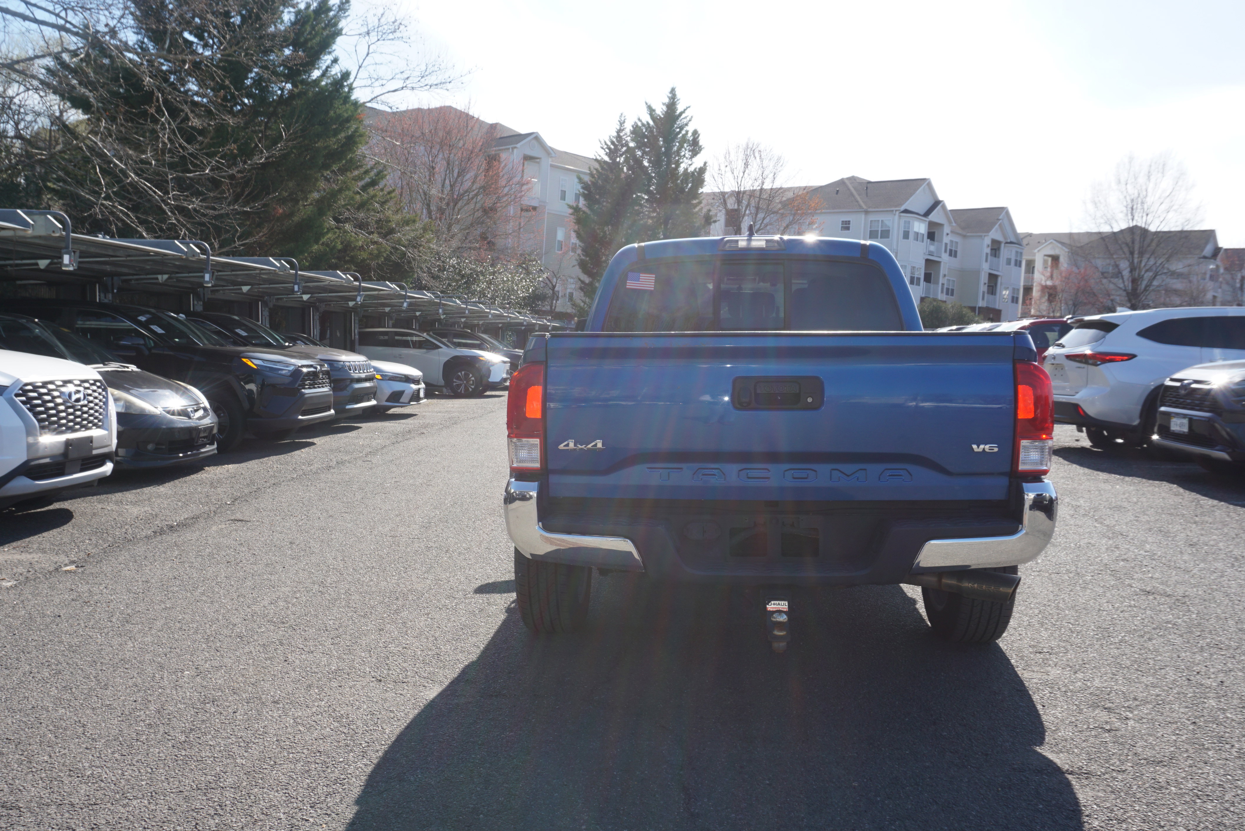Used 2017 Toyota Tacoma SR5 w/ Tow Package image 5
