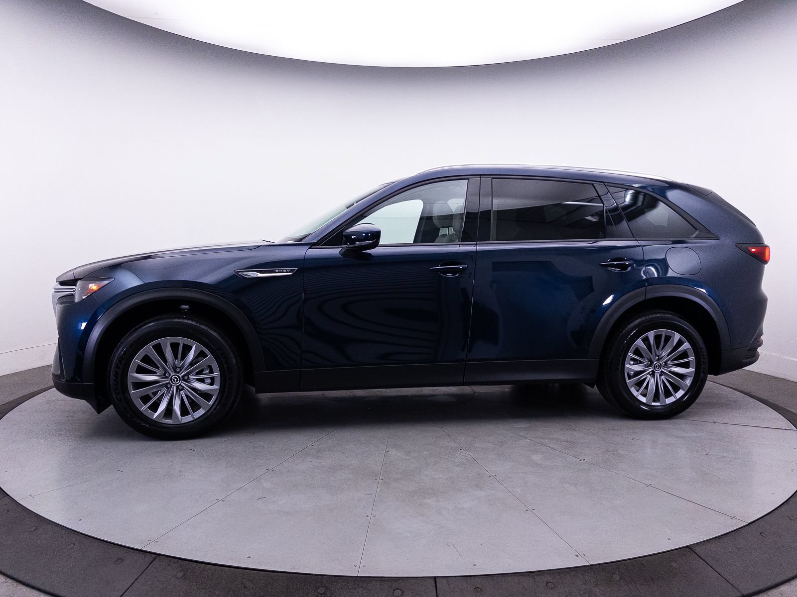 Used 2025 MAZDA CX-90 Plug-In Hybrid w/ Preferred AWD/4WD image 43