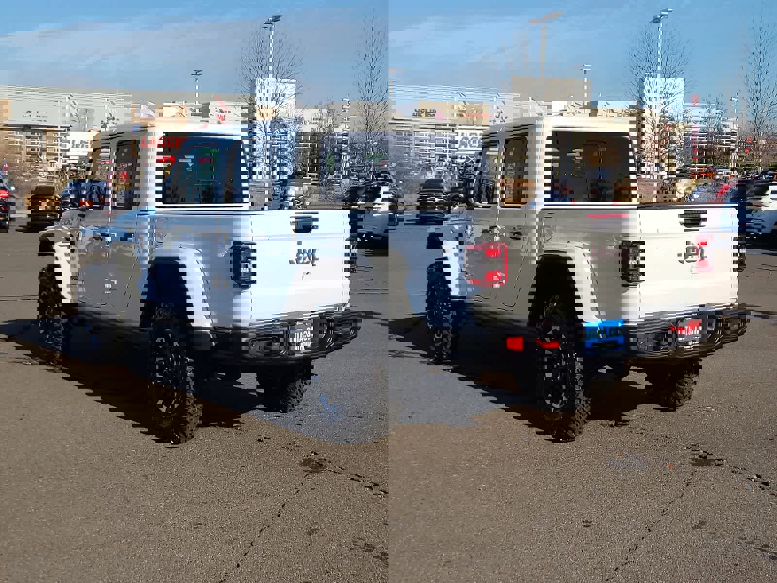 New 2026 Jeep Gladiator Rubicon image 12