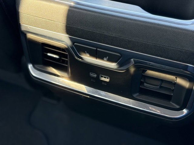 Used 2024 Chevrolet Silverado 3500 High Country image 41