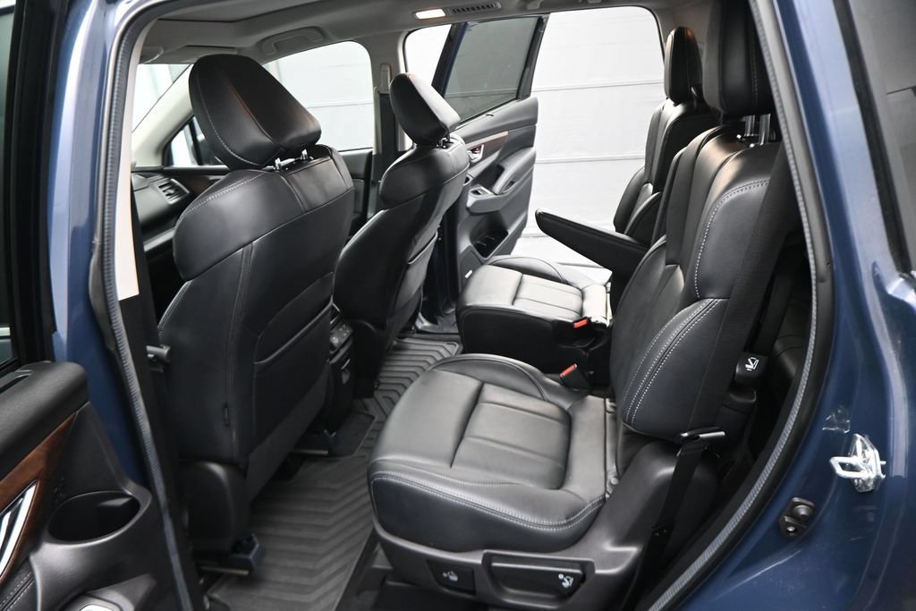 Used 2024 Subaru Ascent Touring AWD/4WD image 9