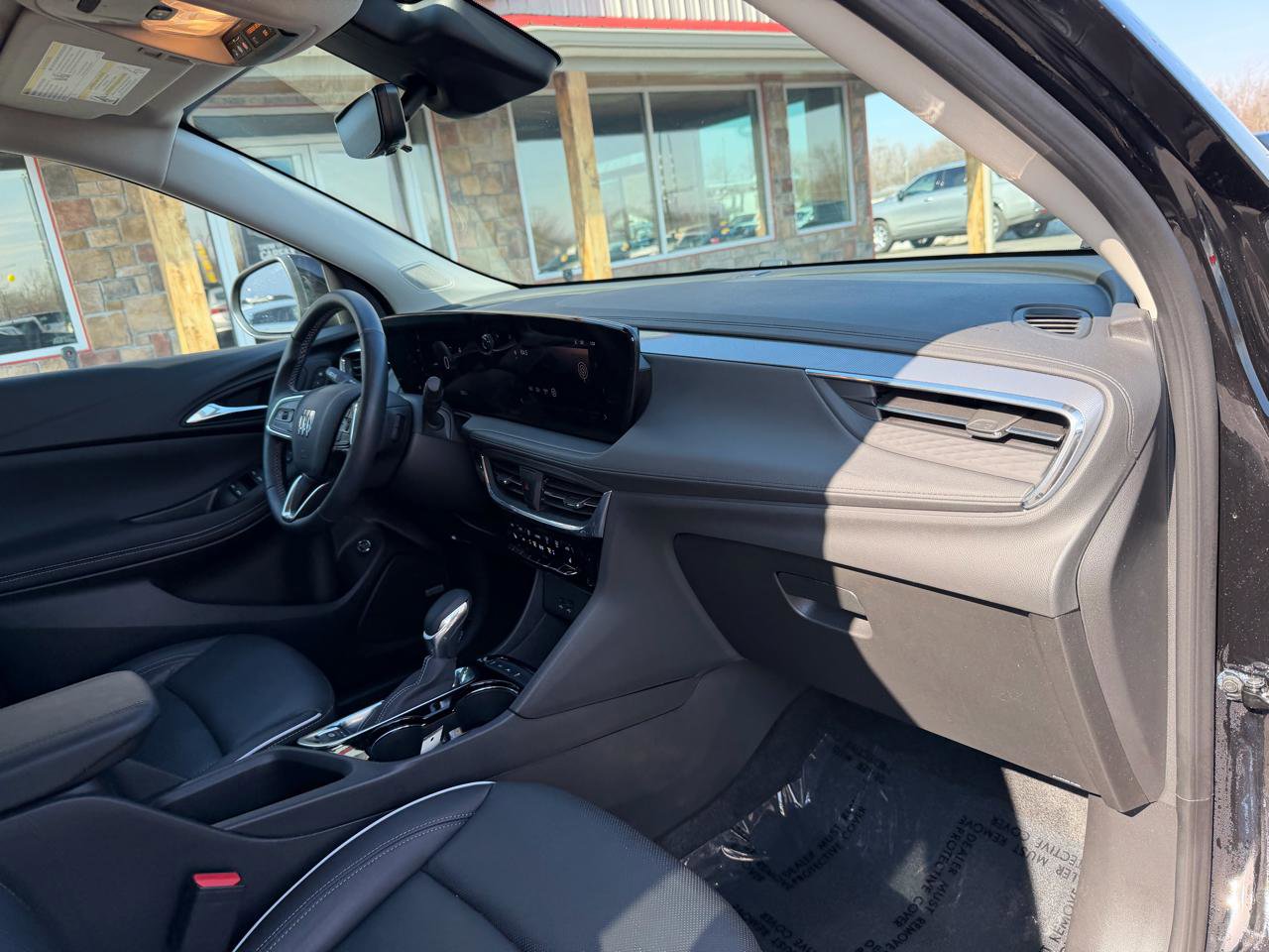 Used 2024 Buick Encore GX Avenir w/ Avenir Technology Package image 22