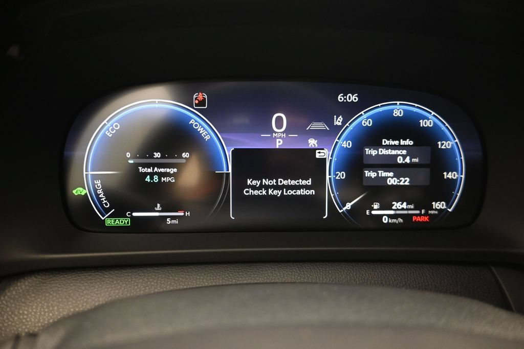 New 2027 Toyota Crown AWD/4WD image 7