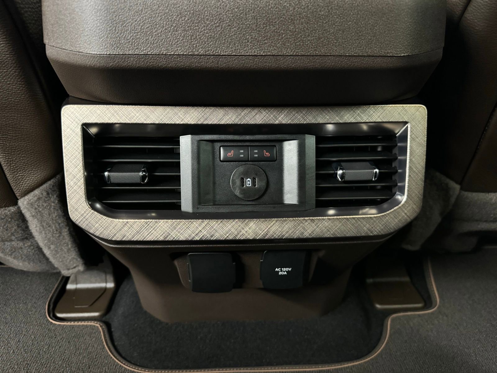 Used 2024 Ford F250 King Ranch w/ Tremor Off-Road Package image 34