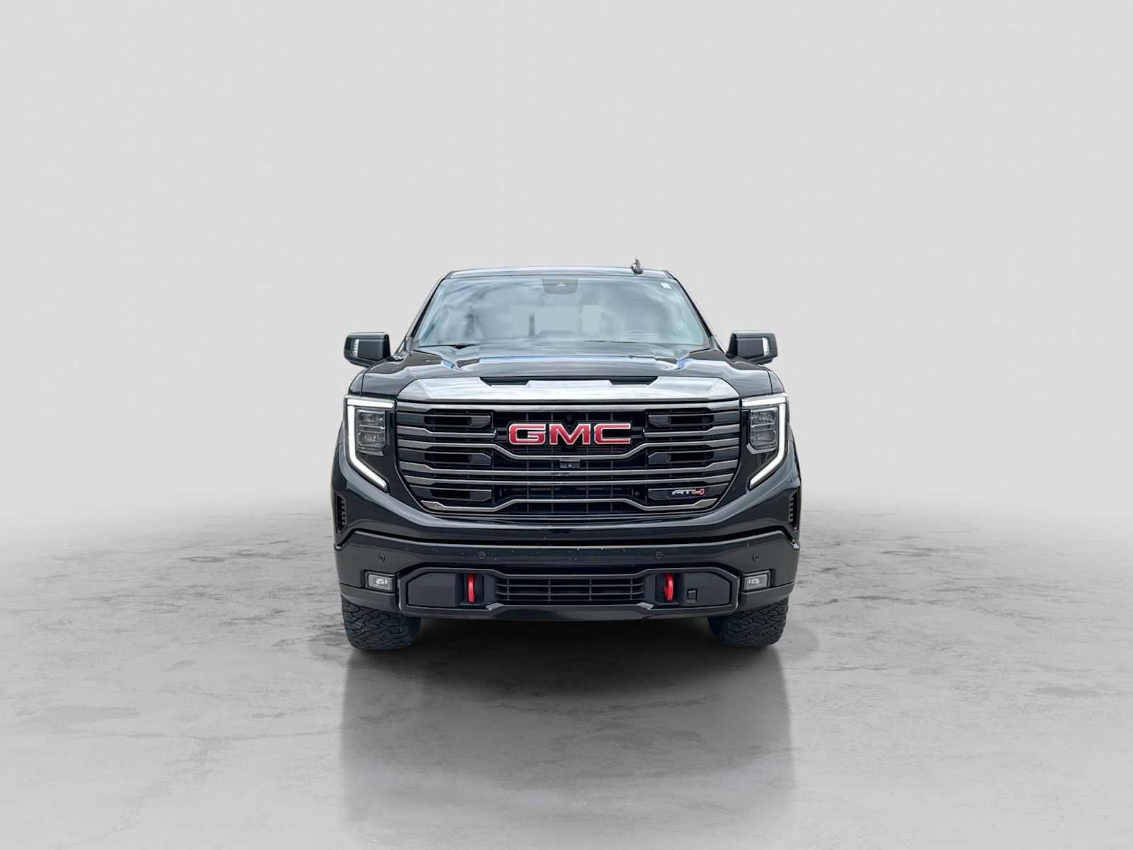 Used 2023 GMC Sierra 1500 AT4 w/ Technology Package AWD/4WD image 9