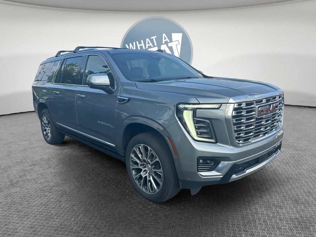 Used 2026 GMC Yukon XL Denali w/ Sun & Power Step Package AWD/4WD video 1