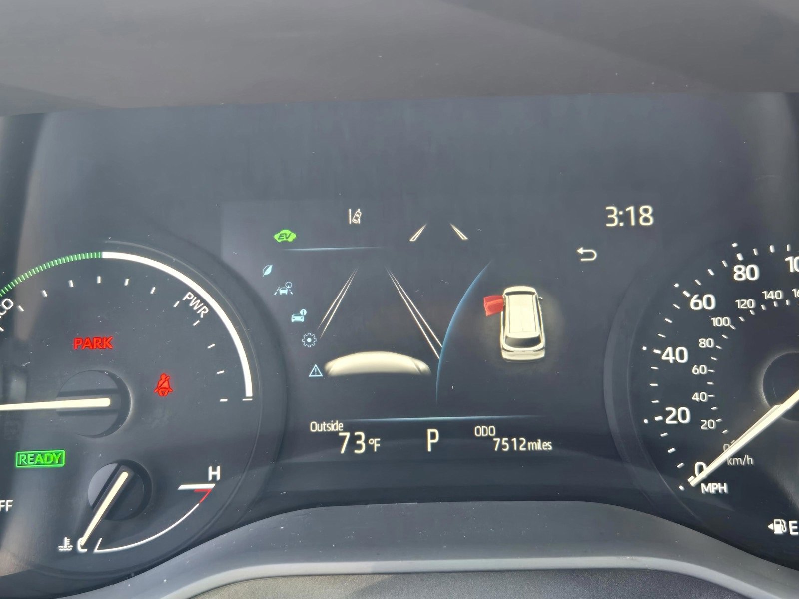 Used 2025 Toyota Sienna LE image 20