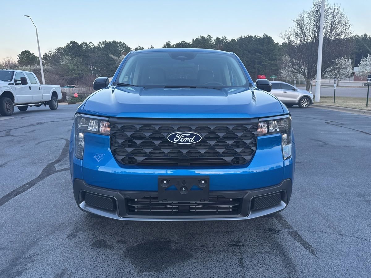 Used 2025 Ford Maverick XLT w/ XLT Luxury Package image 2