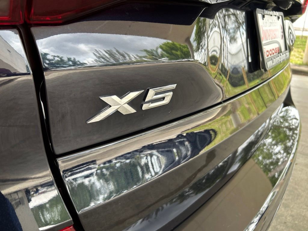 Used 2022 BMW X5 sDrive40i w/ M Sport Package RWD image 18