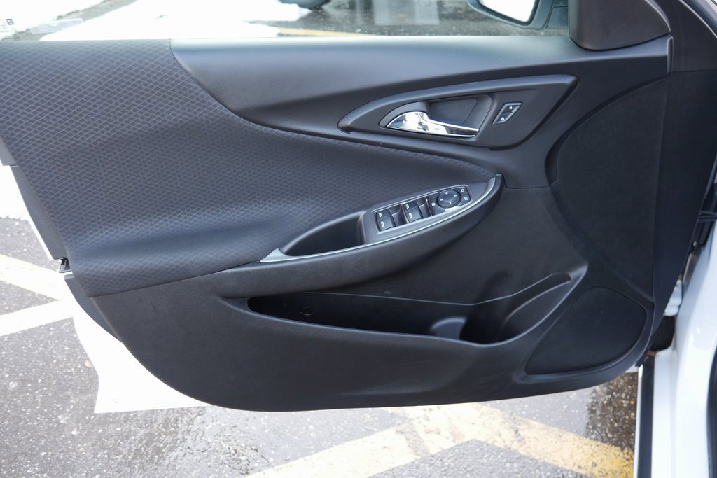 Used 2024 Chevrolet Malibu LT image 30