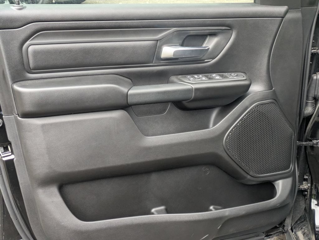 New 2026 RAM 1500 Express AWD/4WD image 10