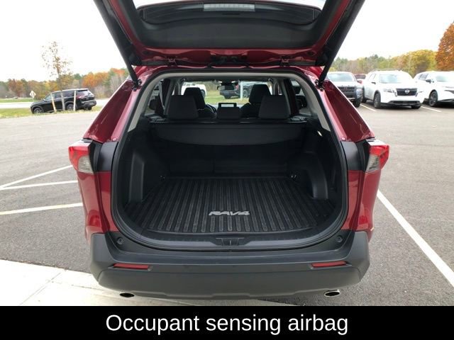 Used 2025 Toyota RAV4 XLE image 23